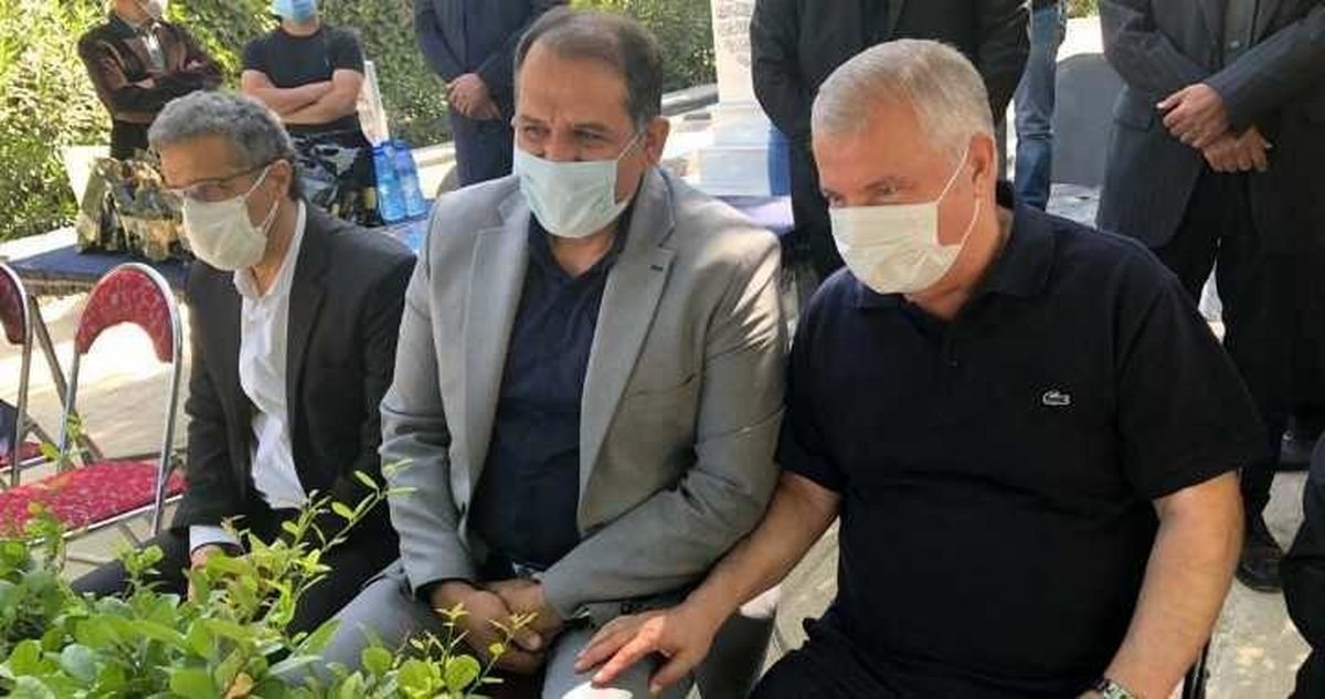 حضور سرپرست، رئیس هیات مدیره و پیشکسوتان پرسپولیس در مراسم سالگرد جعفر کاشانی