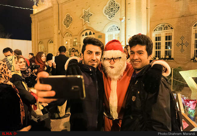 حال وهوای کریسمس در محله جلفا اصفهان