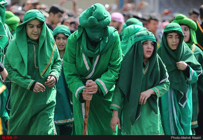 مراسم خیمه سوزان روز عاشورا در بازار تهران
