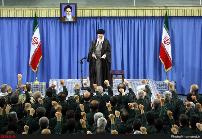 دیدار فرماندهان سپاه پاسداران انقلاب اسلامی‌ با حضرت آیت‌الله خامن