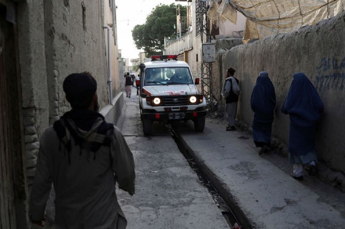 Blast hits Kabul, no news of casualties