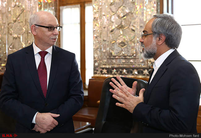 دیداریانوش لواندوفسکى رئیس گروه روابط با ایران در پارلمان اروپا با ع