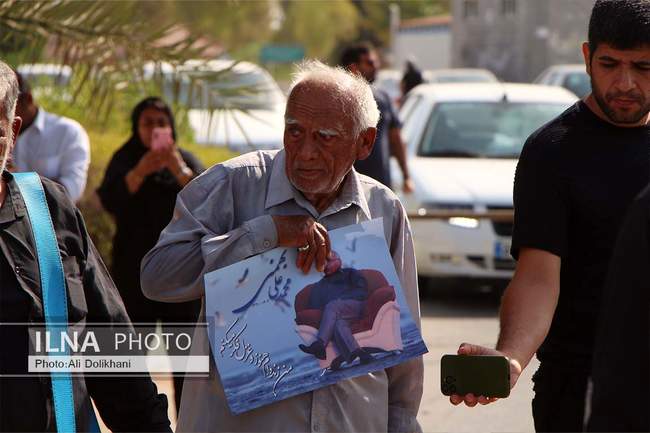 مراسم خاکسپاری استاد محمدعلی بهمنی برگزار شد