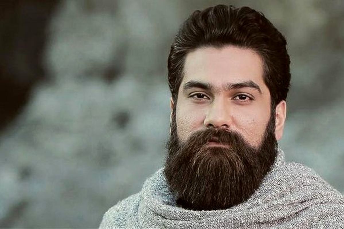 علی زندوکیلی برای «آقازاده» می‌خواند
