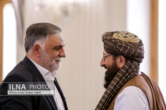 نشست وزیر خارجه با سفرای کشورهای خارجی