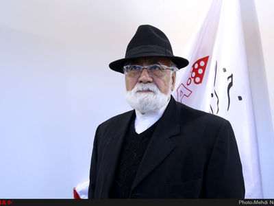 هیچ قراردادی برای نمایش فیلم‌ها در استان‌ها منعقد نشده‌است