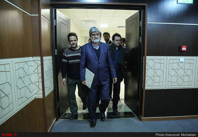 نشست «سه قطره خون» در دانشگاه علامه طباطبایی با حضور امام و مطهری