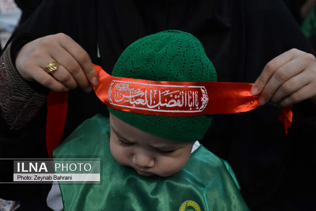 مراسم شیرخوارگان حسینی در حرم امام رضا (ع)