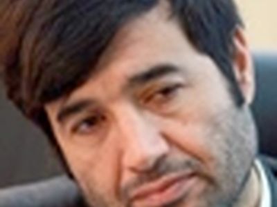 دنیامالی در شورا ماند