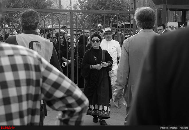 مراسم تشییع پیکر عباس کیارستمی