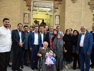 افتتاح تالار عکاسی، رونمایی از کتاب و بزرگداشت دو پیشکسوت  در اراک