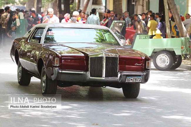 نمایش ماشینهای کلاسیک در اصفهان 
