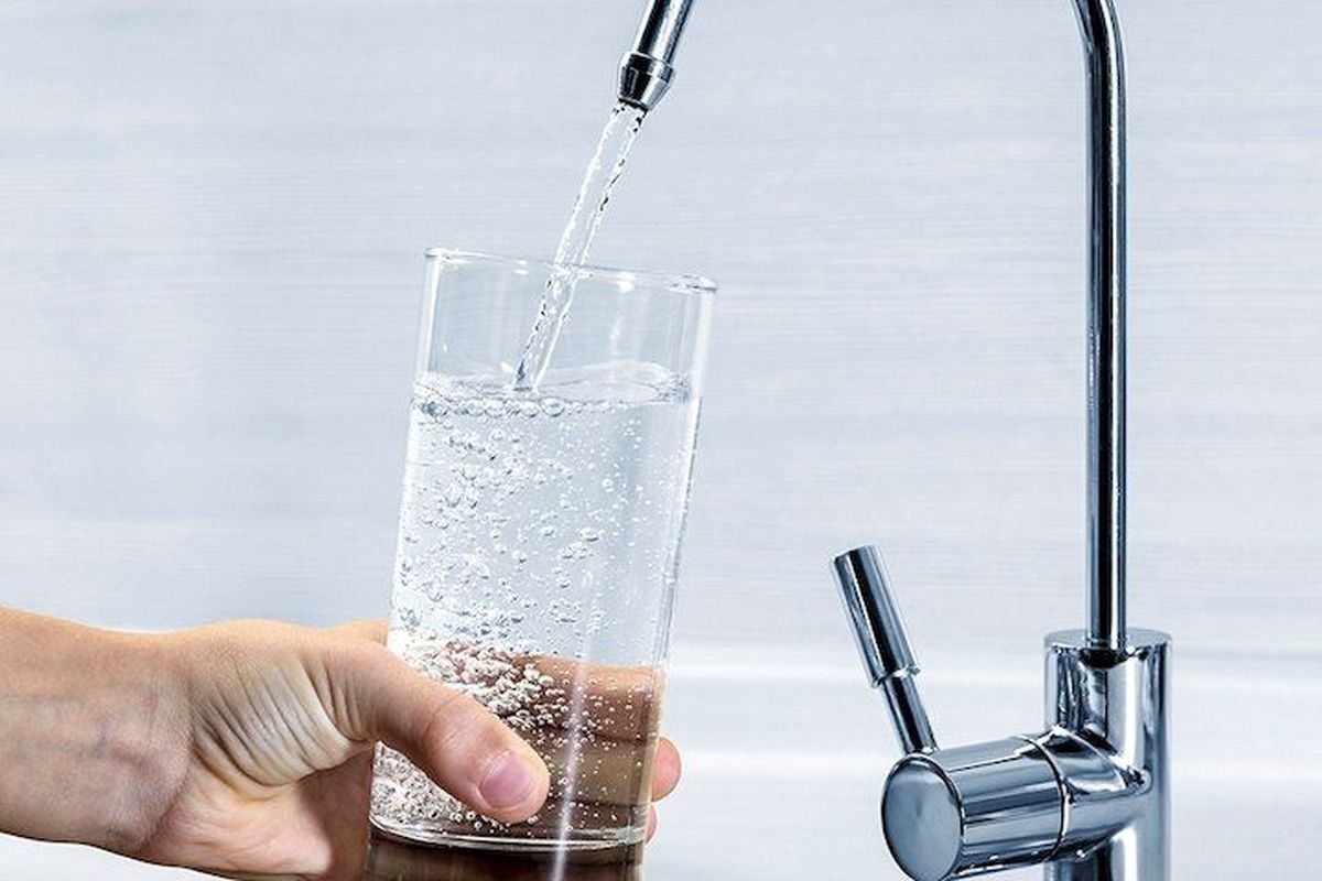 بابت کدری موقت آب برخی‌مناطق از رشتوندان عذرخواهی‌می‌کنم/ افزایش فشار آب مناطق مرکزی رشت با اعتبار ۱۵ میلیارد ریالی