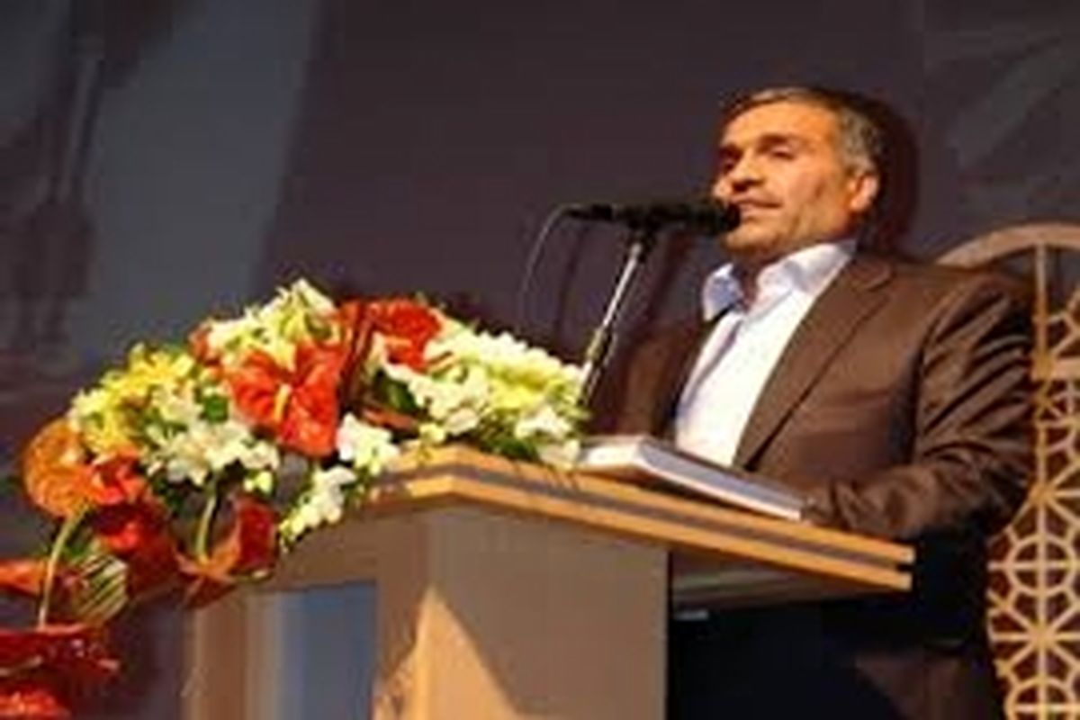 برای ایجاد اشتغال پایدار شهرستان میمه به درآمد پایدار نیاز دارد