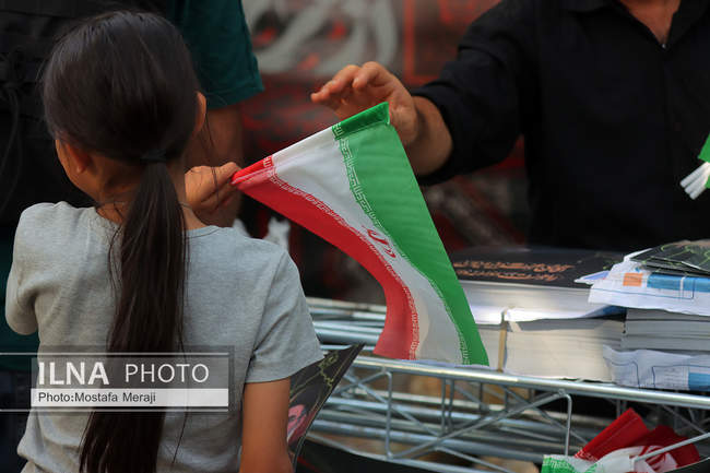 خدمت رسانی هلدینگ صنایع و معادن غدیر به عزاداران رهبر شهید در قم