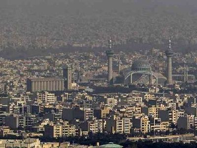 پدیده «بلاکینگ» عامل تشدید آلودگی هوای اصفهان/ سرعت باد به صفر رسید 