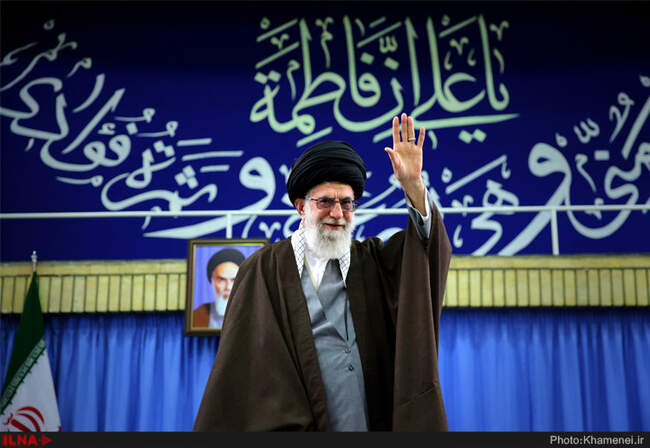دیدار مداحان اهل‌بیت علیهم‌السلام با حضرت آیت‌الله خامنه‌ای رهبر انقلاب اسلامی