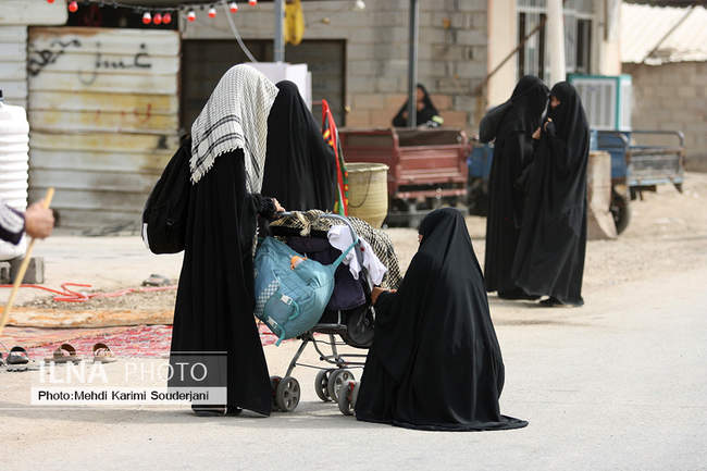 پیاده روی زائران اربعین از مسیر طریق العلما