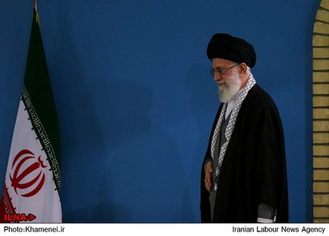 دیدارکارکنان و فرماندهان نیروی هوایی با فرمانده کل قوا