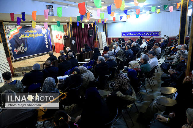 چهارمین  روز مراسم گرامیداشت دهه فجر انقلاب اسلامی 