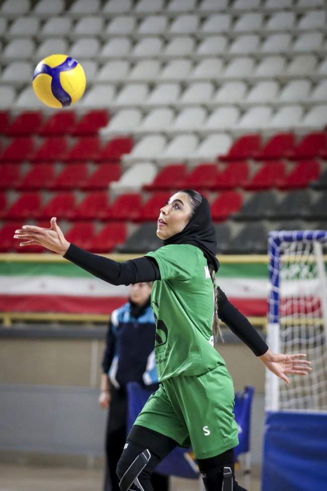 گزارش تصویری دیدار والیبال بانوان شهر آرکا و مهرگان شیراز