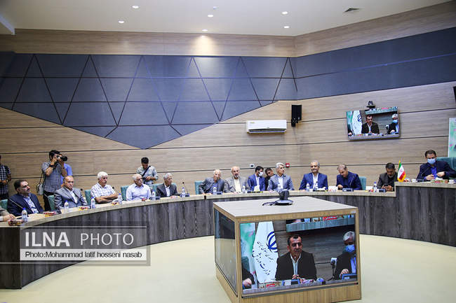 وزیر ورزش به مناسبت هفته دولت  و افتتاح چندین پروژه به کردستان سفر کر�