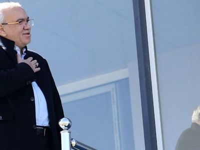  فتح‌الله‌زاده: برای پرداخت پول استراماچونی مجبوریم از هواداران کمک بگیریم/ مرا در استقلال تنها گذاشته‌اند 
