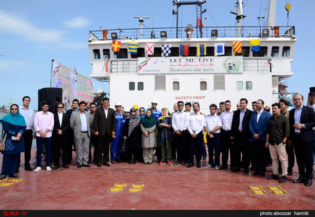 مراسم رونمایی از کشتی های منقوش به فوک خزری به مناسبت روز دریای خزر