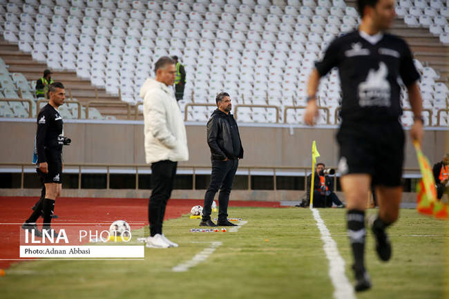 دیدار تیم فجرشهیدسپاسی شیراز و فولاد خوزستان