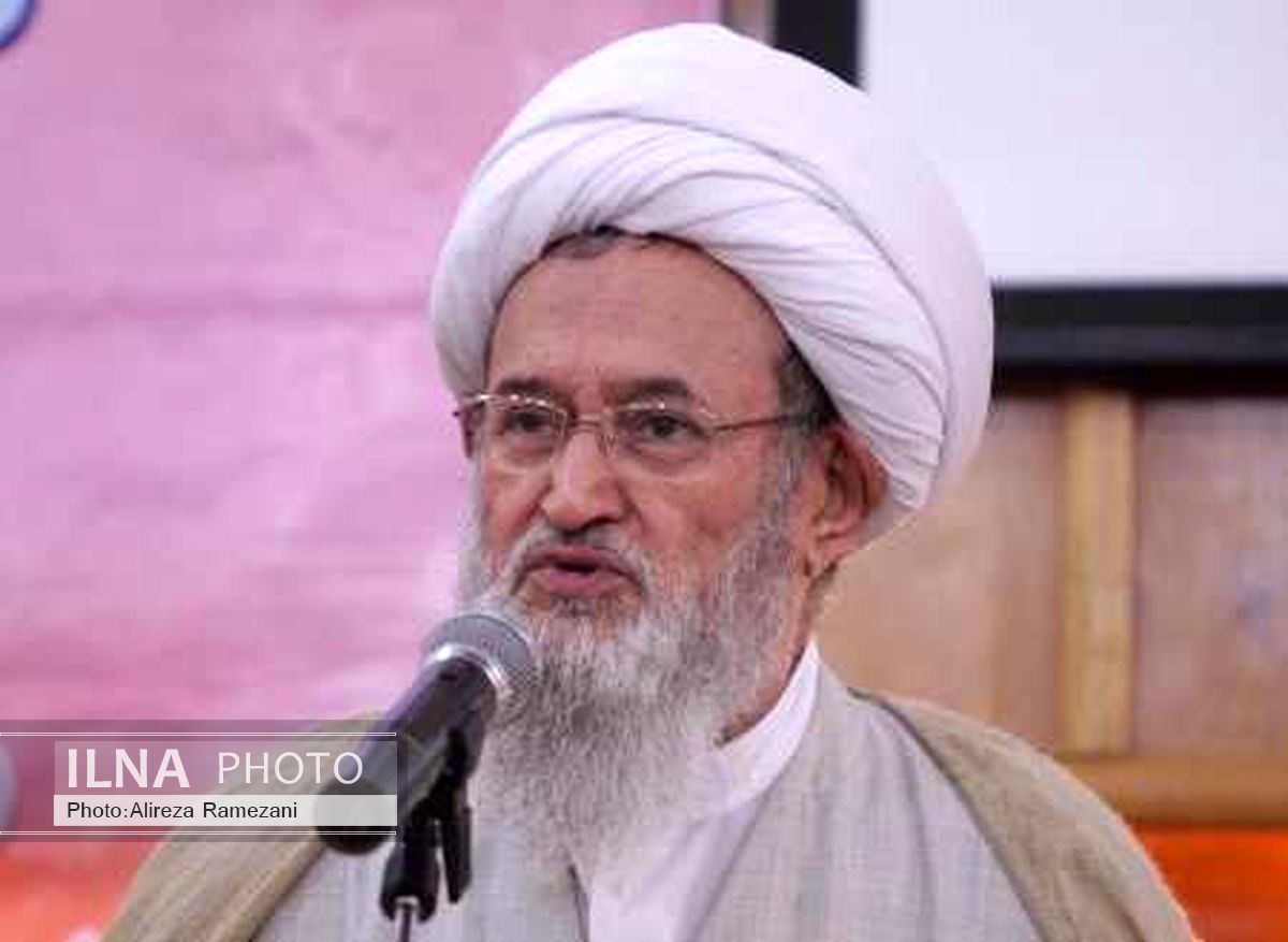 دستیابی به خودکفایی و استقلال با تلاش جامعه کارگری محقق می‌شود