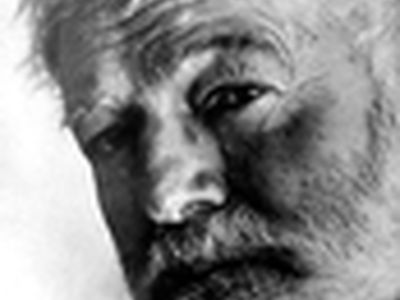 ترجمه‌ی ۷۵ مقاله از چهار دهه زندگی همینگوی به اتمام رسید