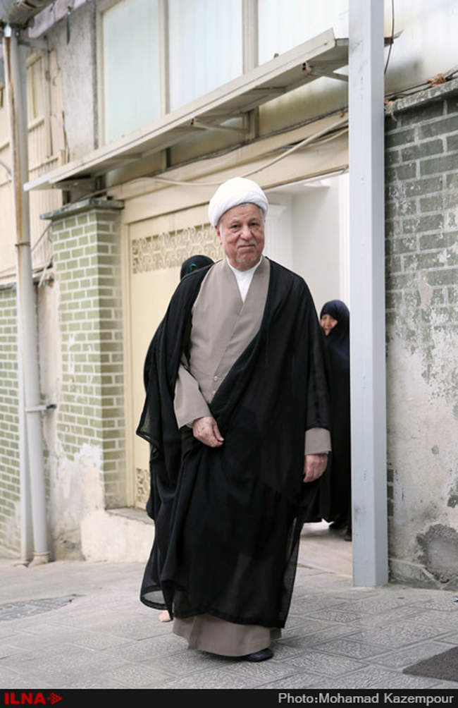  حضور آیت الله هاشمی در گردهمایی حزب کارگزاران سازندگی ایران اسلامی