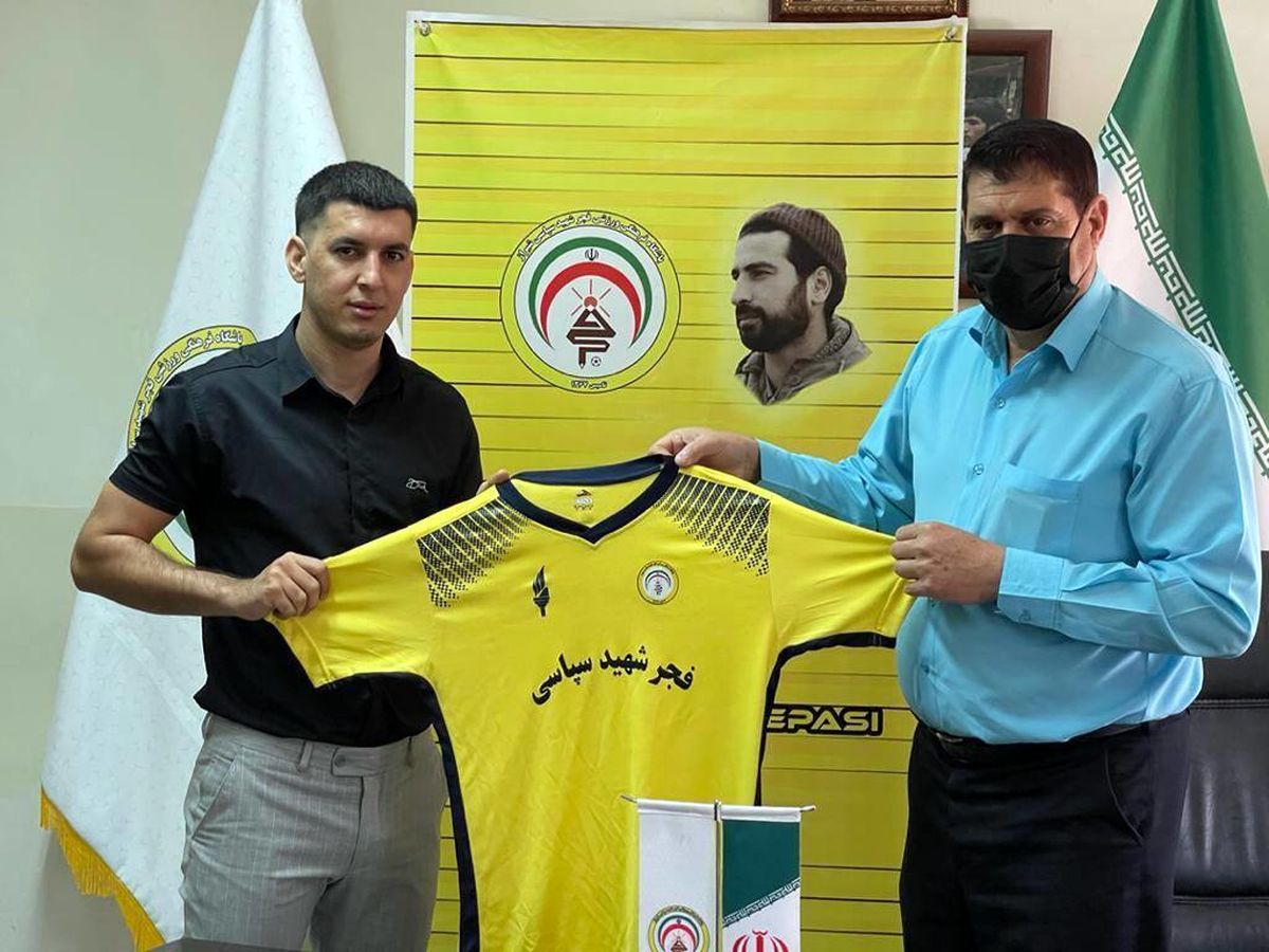 علوان زاده قراردادش را با فجرسپاسی تمدید کرد