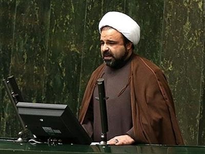 بحران مدیریت پررنگ‌تر از مدیریت بحران در زلزله کرمانشاه و بارش برف بود/ قیمت بلیت پروازهای بوشهر- تهران به ۷۰۰ هزار تومان رسید