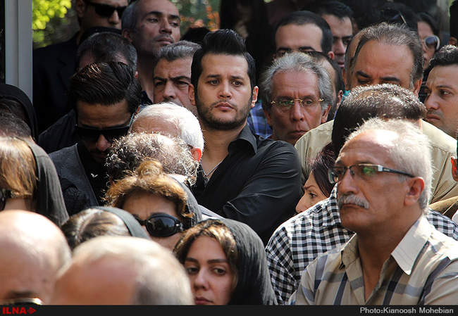 مراسم تشییع پیکر هما روستا