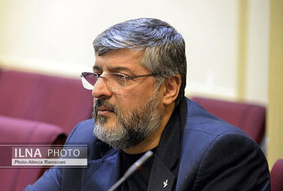پولادگر: در شرایط روحی خاص در مورد مهماندوست حرف زدم اما باز آنها را تکرار می کنم