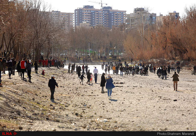 بازگشایی آب به رودخانه زاینده رود در اصفهان