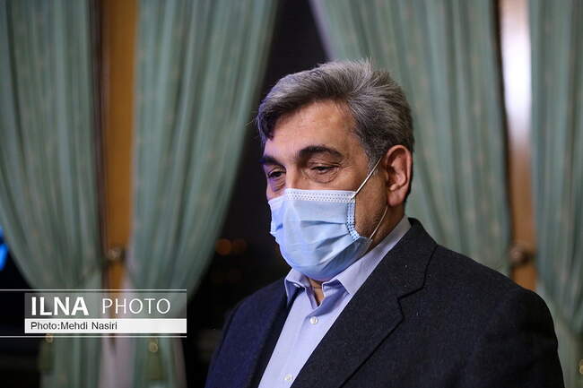  پیروز حناچی
