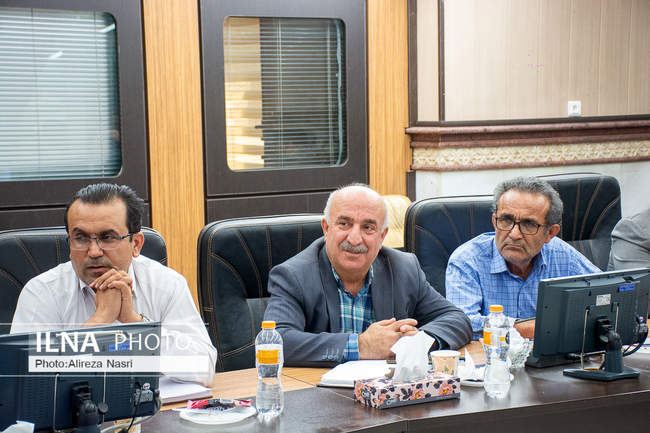 نشست مشترک هیئت اقتصادی روسیه با تولیدکنندگان بخش کشاورزی قزوین