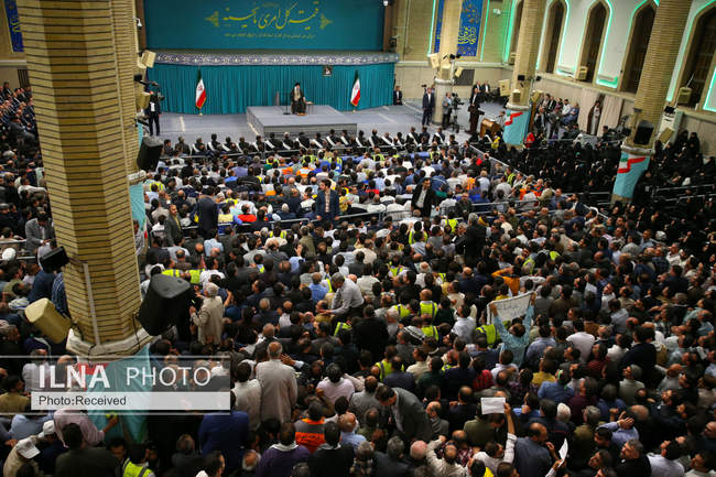 دیدار هزاران نفر از کارگران سراسر کشور با رهبر انقلاب