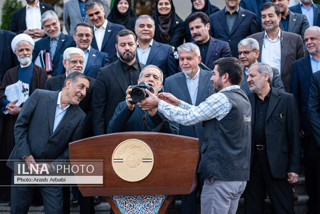  حاشیه جلسه هیات دولت