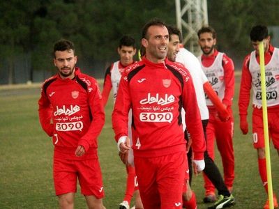 کاپیتان پرسپولیس در آستانه‌ی ممنوع الخروجی