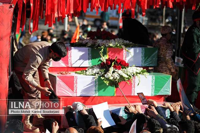 تشییع شهدا  گمنام و تازه تفحص شده در اصفهان