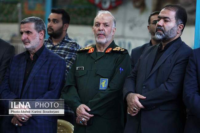 مراسم یادبود شهدای خدمت در گلستان شهدای اصفهان