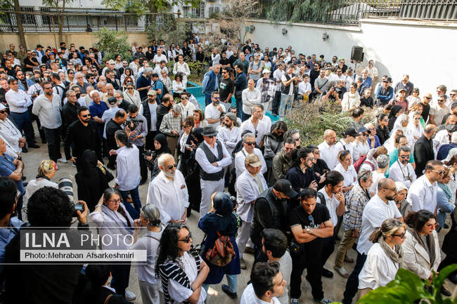 مراسم تشییع پیکر ناصر تقوایی