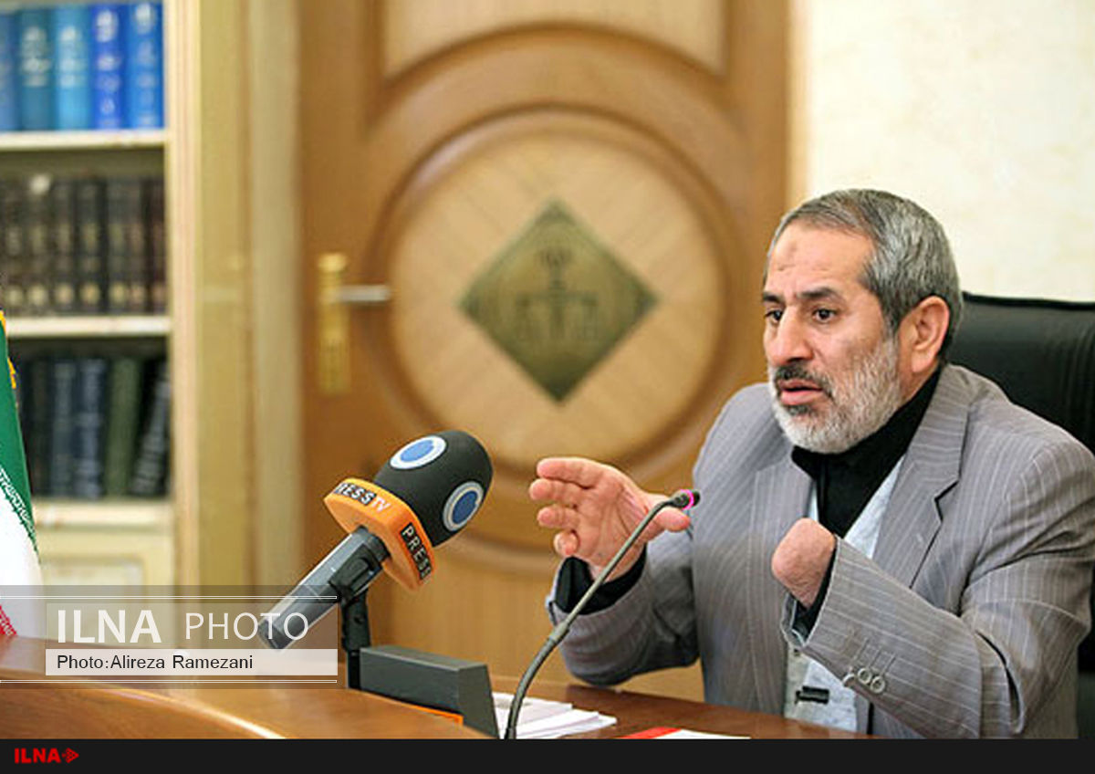 برخورد با القای بدبینی به کارآمدی نظام و انتشار تصاویر غیراخلاقی