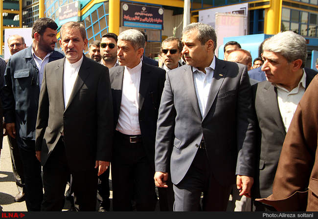 افتتاح نهمین نمایشگاه بین المللی بورس ، بانک و بیمه 