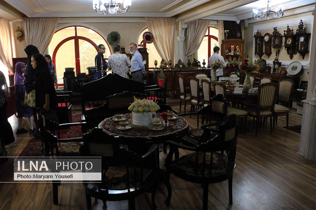 کافه‌ موزه گرامافون در تبریز