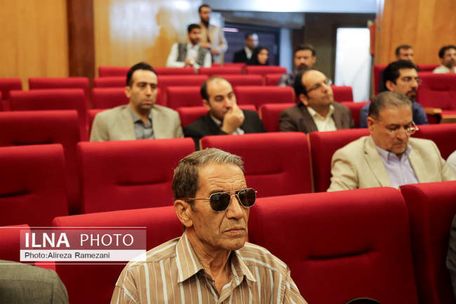 مجمع سالیانه ی پتروشیمی امیر کبیر