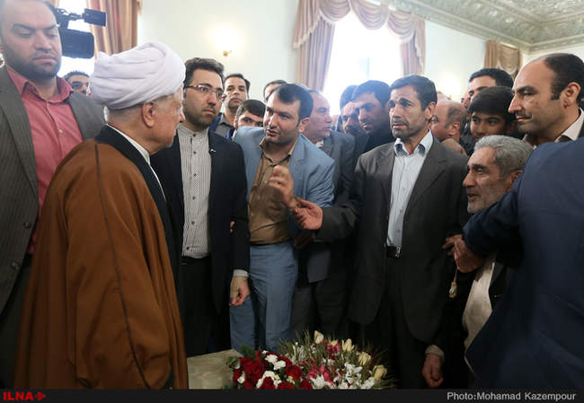 دیدار اعضای شورای مرکزی استان‌های جبهه حماسه تدبیر و توسعه ایران اس